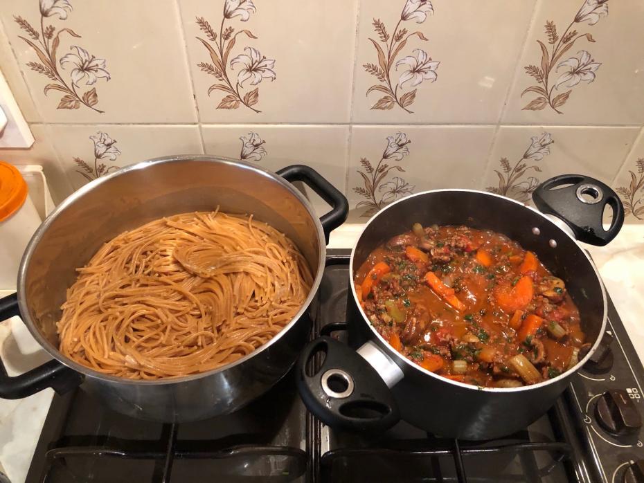 Greek inspired recipe for spaghetti bolognese