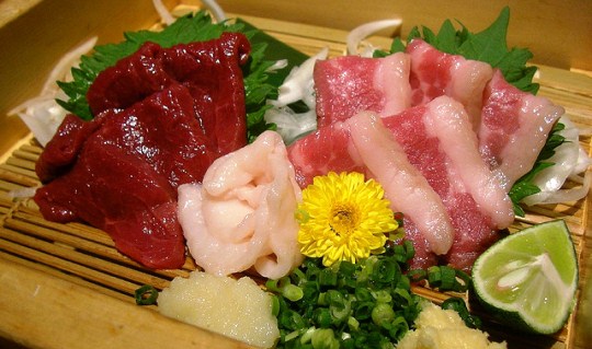 best sushi in Tokyo Basashi (raw horse sashimi)