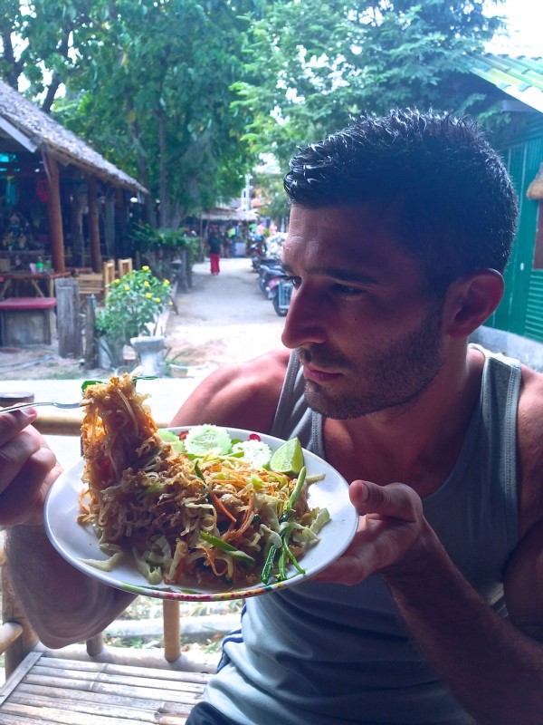 best streetfood in Thailand Stefan with freshly made Pad Thai