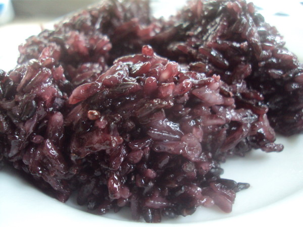 Purple sticky rice is popular food in Laos